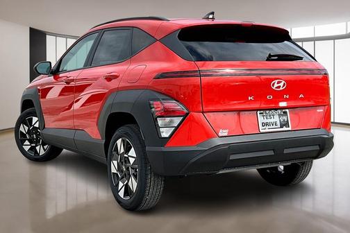Orange Pearl 2025 Hyundai KONA SEL