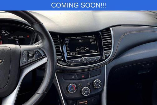 Satin Steel Metallic 2019 Chevrolet Trax LT