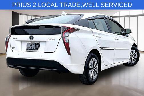 Blizzard Pearl 2018 Toyota Prius Two
