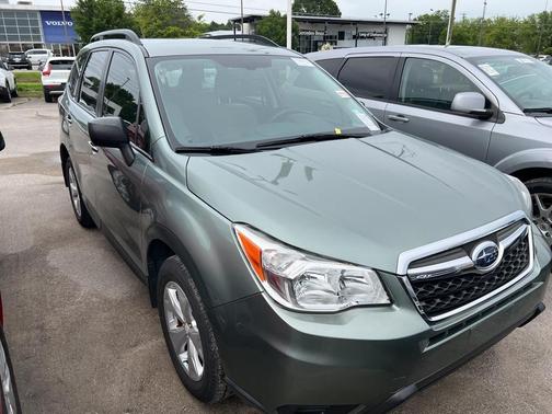 2015 Subaru Forester 2.5i