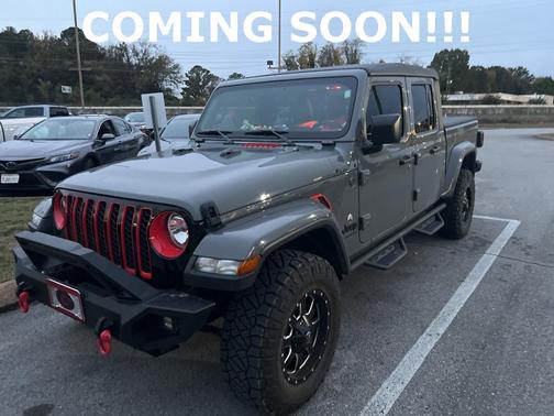 2022 Jeep Gladiator Sport