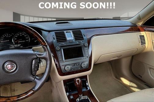 Gold Mist 2007 Cadillac DTS Performance