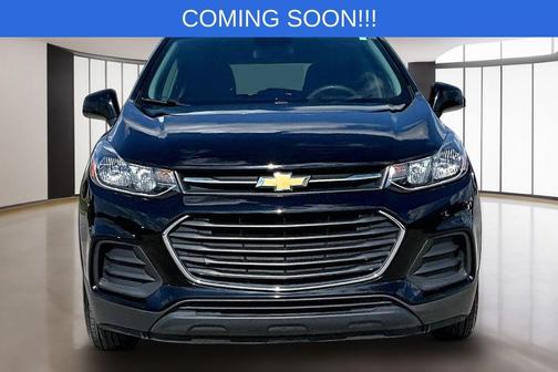 Mosaic Black Metallic 2019 Chevrolet Trax LS