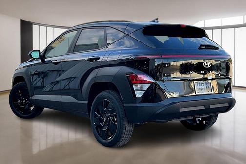 Abyss Black Pearl 2026 Hyundai KONA SEL Sport