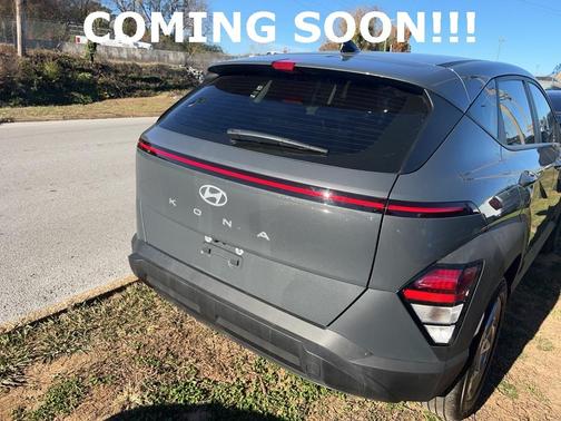 2025 Hyundai KONA SE