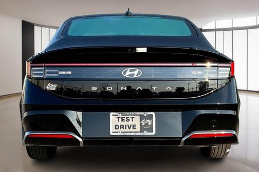 Black 2025 Hyundai SONATA SEL