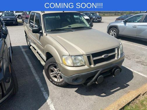 Gold 2005 Ford Explorer Sport Trac