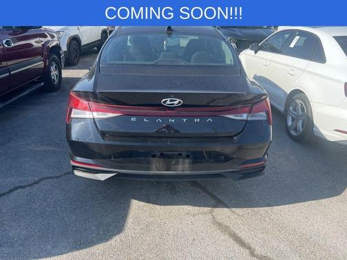 Phantom Black 2021 Hyundai ELANTRA SEL