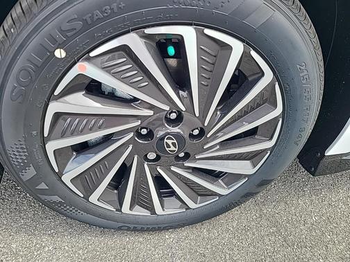 2024 Hyundai SONATA Hybrid Limited