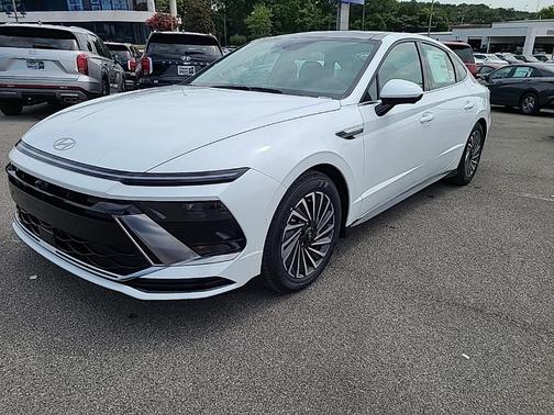 2024 Hyundai SONATA Hybrid Limited