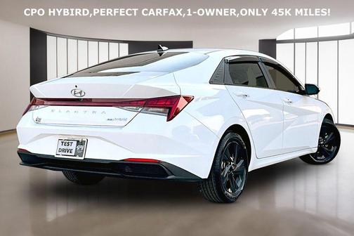 2023 Hyundai ELANTRA HEV Blue