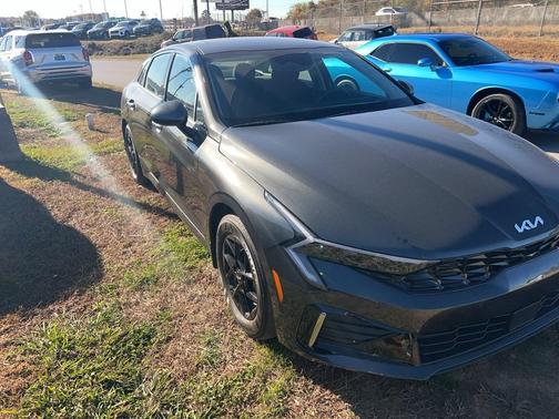2025 Kia K5 LXS