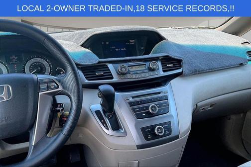 White 2016 Honda Odyssey LX