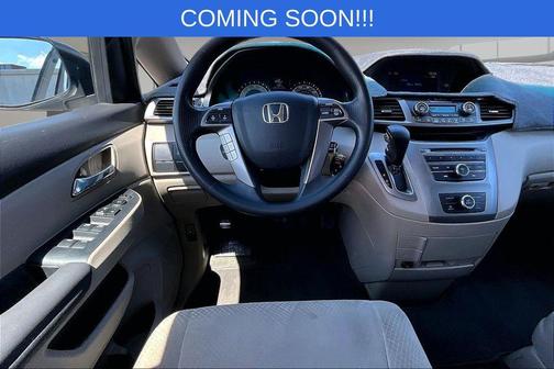 White 2016 Honda Odyssey LX