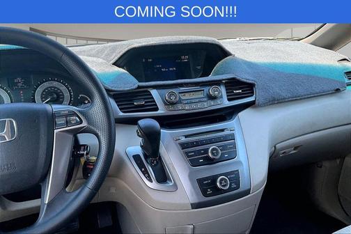 White 2016 Honda Odyssey LX