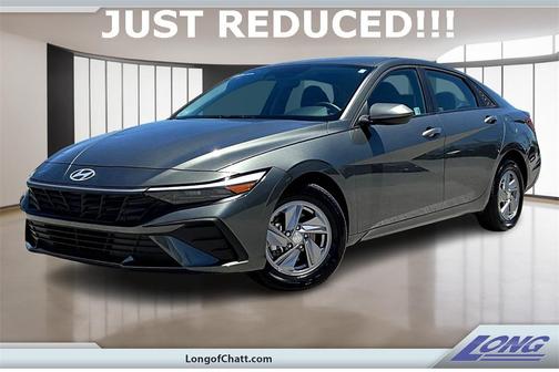 2024 Hyundai ELANTRA SE