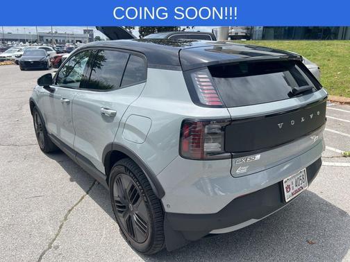 Gray Metallic 2026 Volvo EX30 TWIN MOTOR CROSS COUNTRY ULTRA