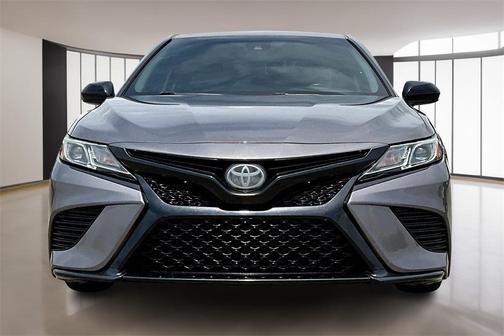 2020 Toyota Camry SE Nightshade