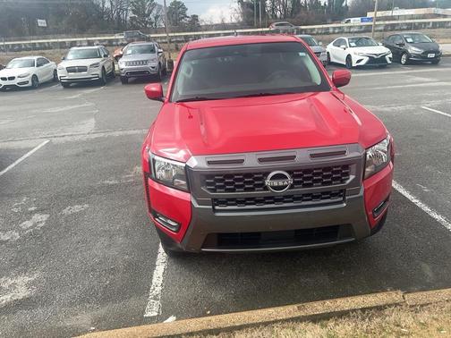 2025 Nissan Frontier SV