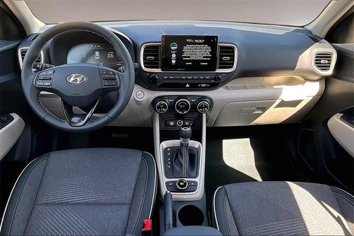 2025 Hyundai VENUE Limited