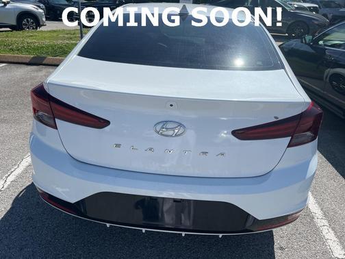 2019 Hyundai ELANTRA SEL
