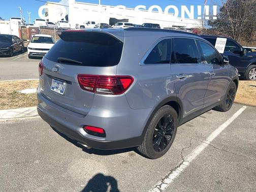 2019 Kia Sorento S