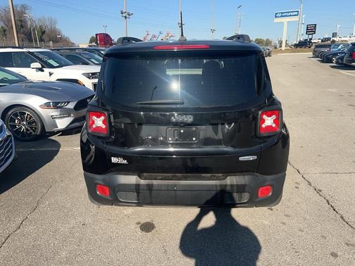 2017 Jeep Renegade Latitude