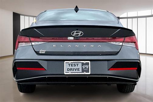 2026 Hyundai ELANTRA SEL