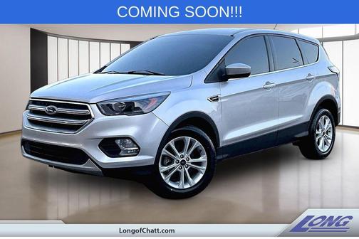 Ingot Silver 2017 Ford Escape SE