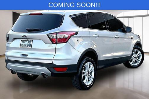 Ingot Silver 2017 Ford Escape SE