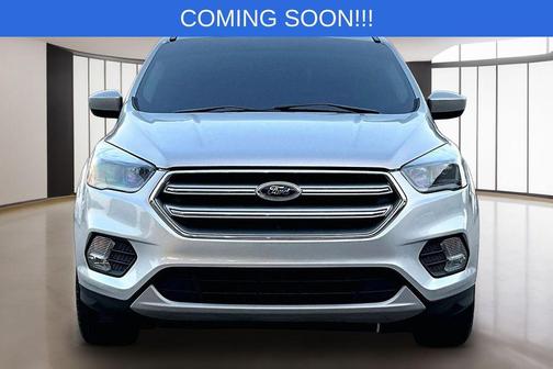 Ingot Silver 2017 Ford Escape SE