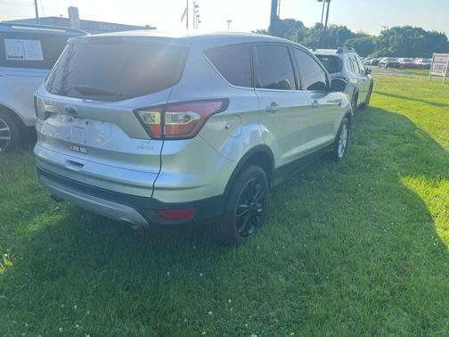 Ingot Silver 2017 Ford Escape SE