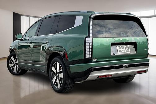 2026 Hyundai IONIQ 9 SEL