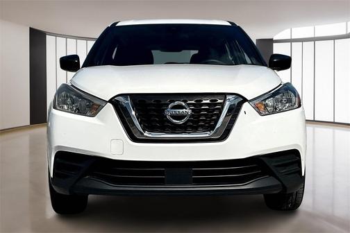 2020 Nissan Kicks S