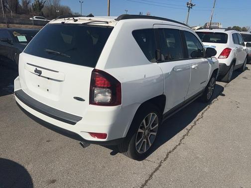 2016 Jeep Compass Sport