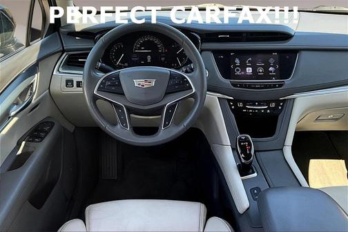 2017 Cadillac XT5 Premium Luxury