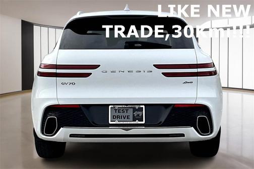 2023 Genesis GV70 2.5T