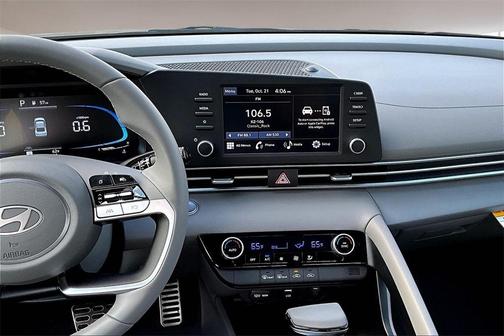 2026 Hyundai ELANTRA SEL