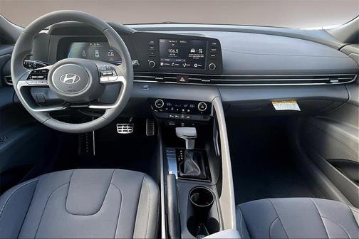 2026 Hyundai ELANTRA SEL