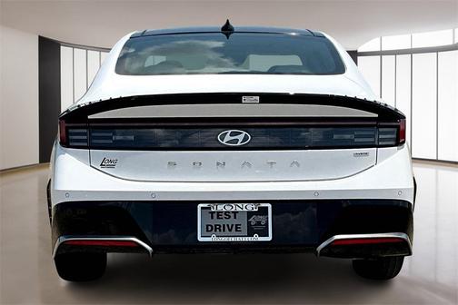 2025 Hyundai SONATA Hybrid Limited
