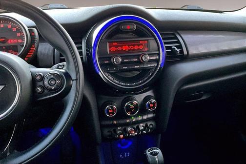 White Silver 2015 MINI Hardtop Cooper