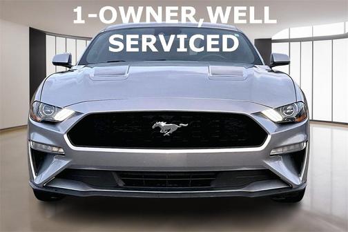 2021 Ford Mustang EcoBoost