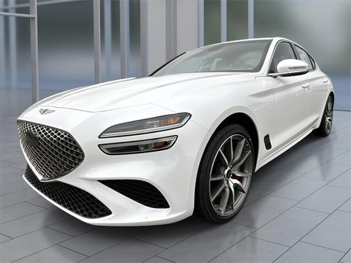 2025 Genesis G70 2.5T