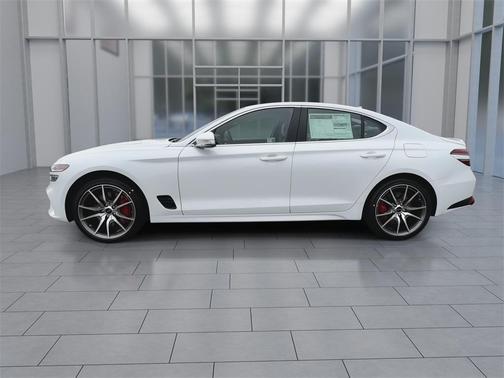 2025 Genesis G70 2.5T