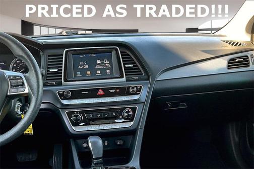 2019 Hyundai SONATA SE