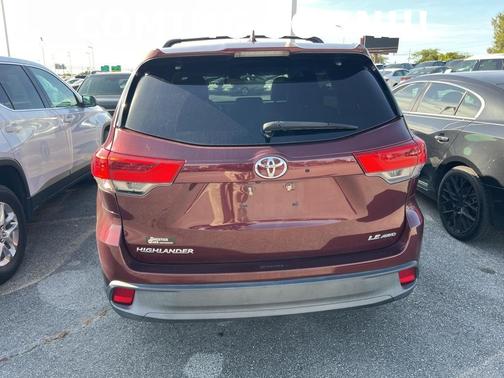2017 Toyota Highlander 