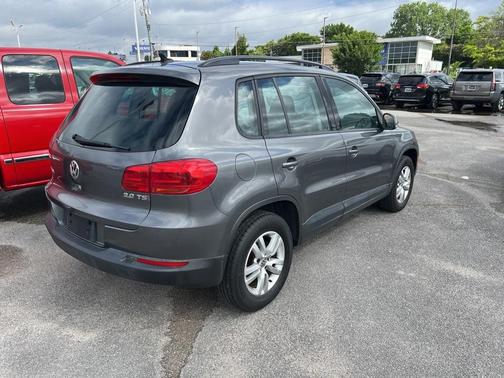 2015 Volkswagen Tiguan Auto S