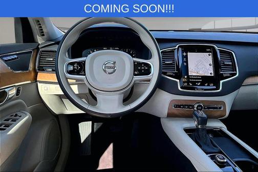 Gray Metallic 2022 Volvo XC90 T6 Momentum 7 Passenger
