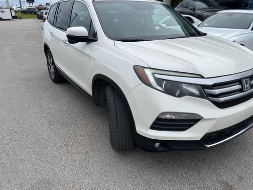 2017 Honda Pilot Touring