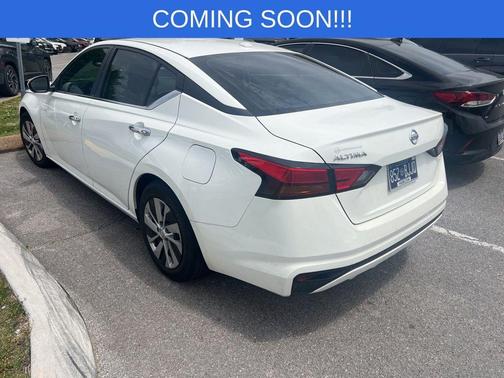 Glacier White 2020 Nissan Altima 2.5 S